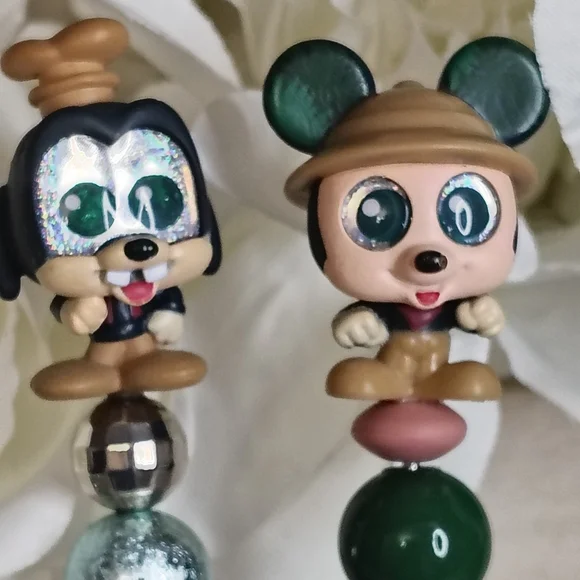 Character-Themed Pen Set - Black and Green - Picture 5 of 5